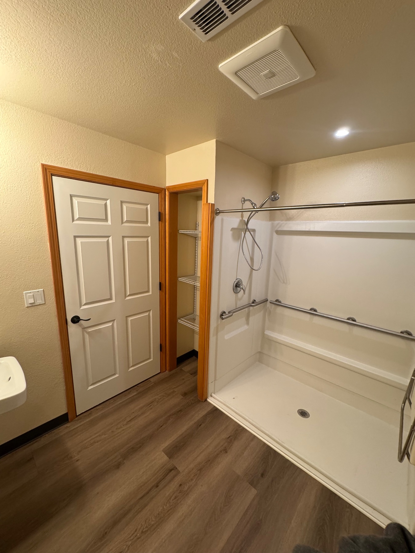 Sacred Nest Build & Remodel llc project photo 12