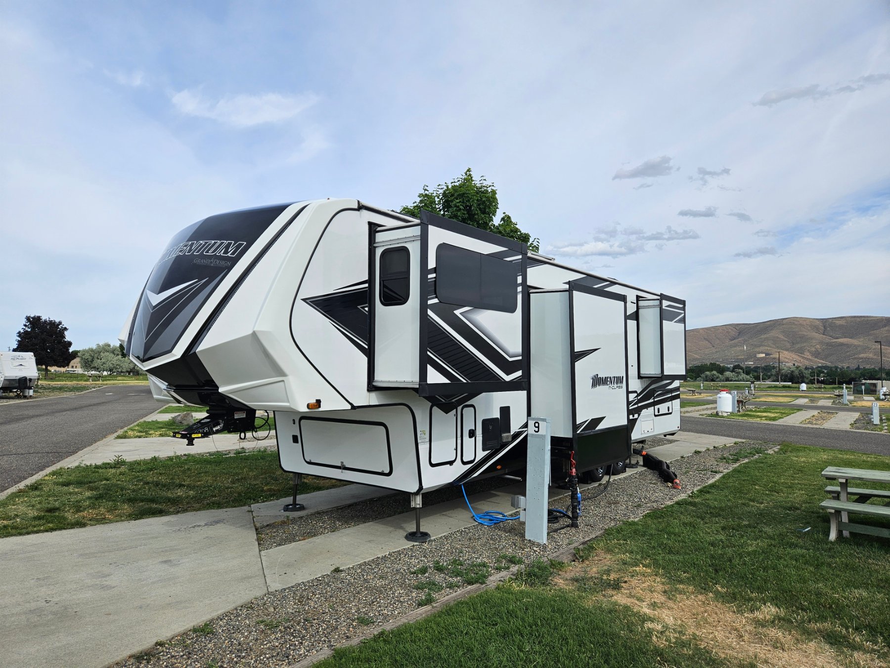 Dirty D's Mobile RV Detailing — Yakima, WA