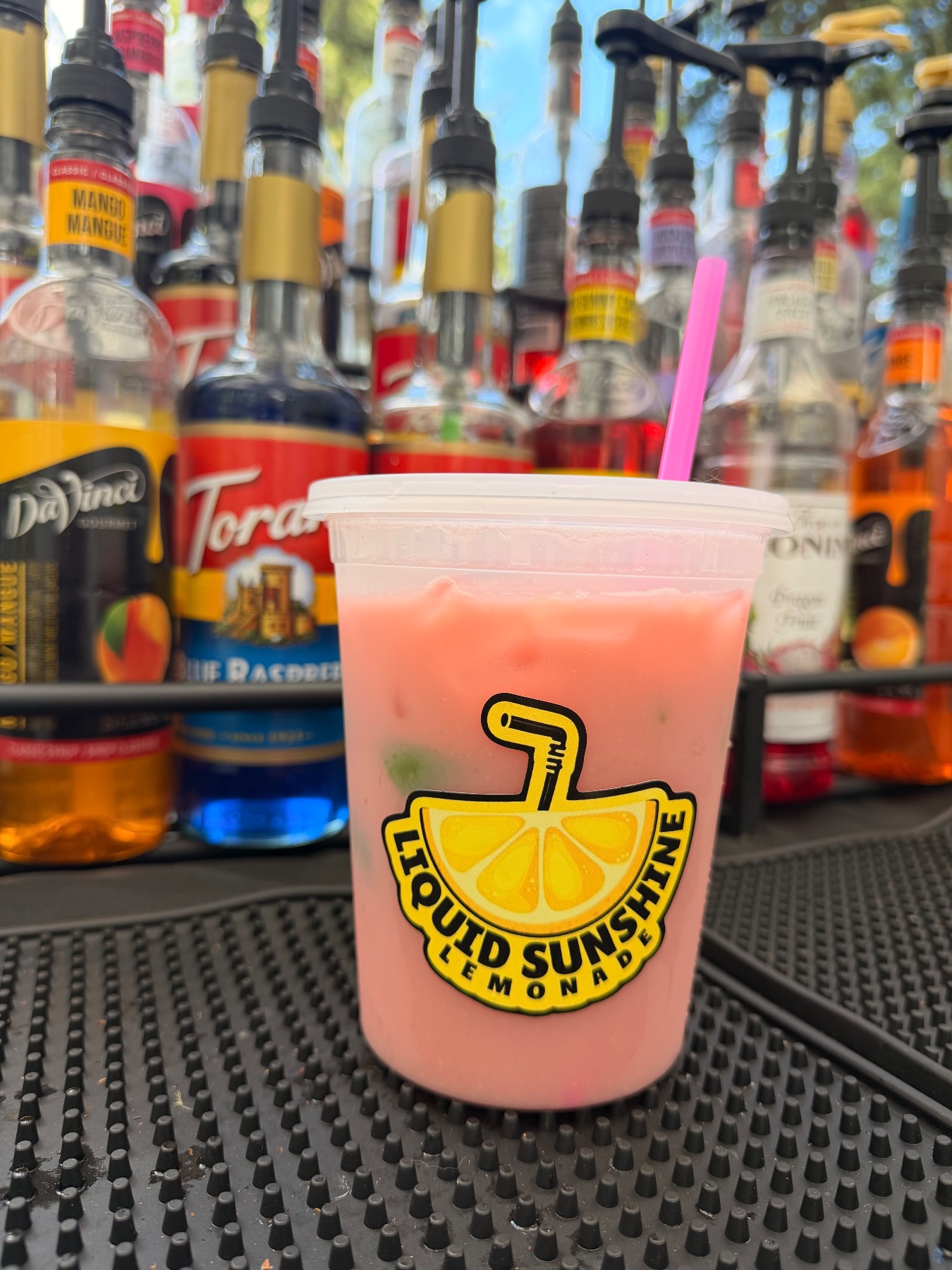 Liquid Sunshine Lemonade project photo 10
