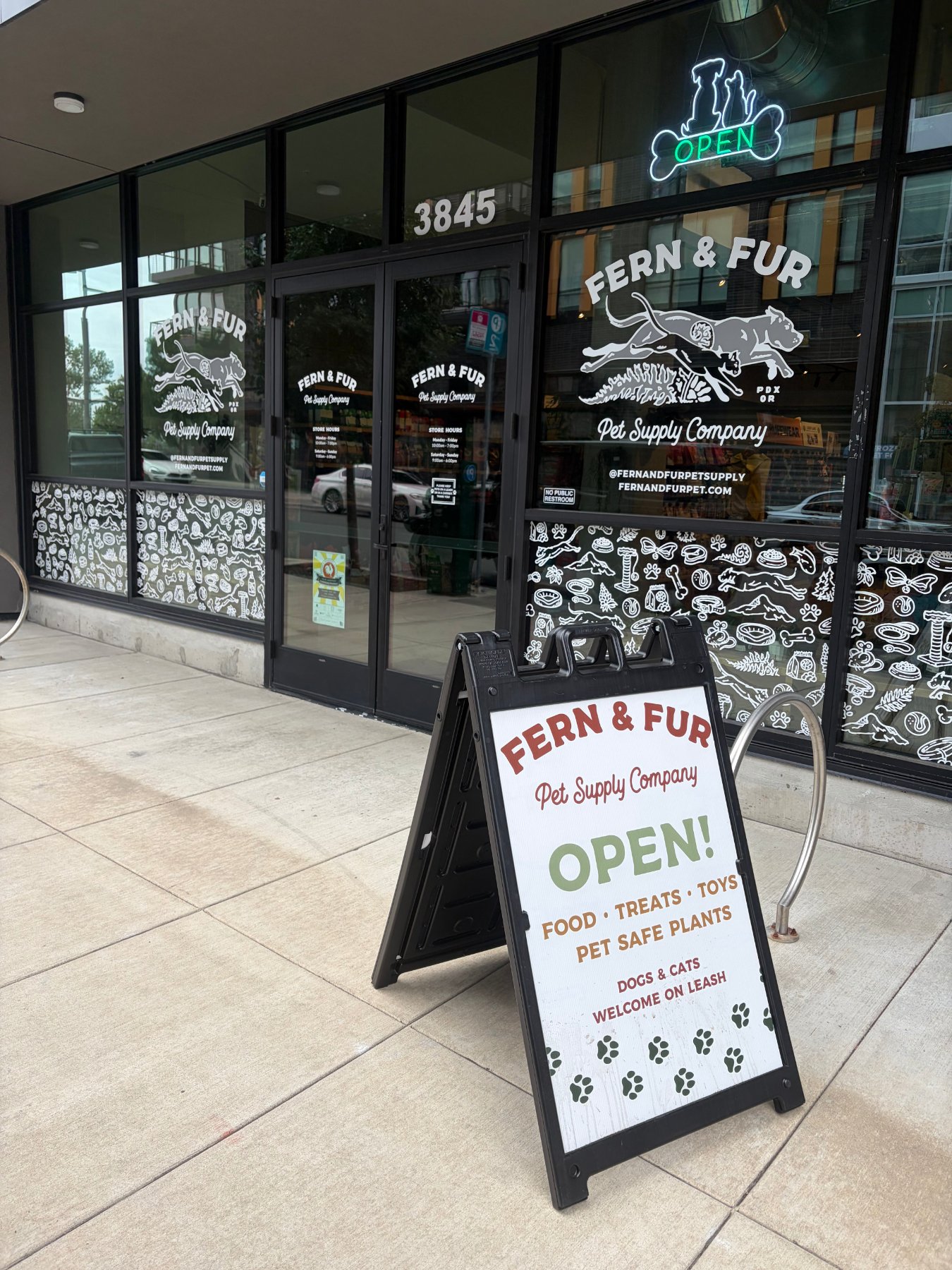 Fern & Fur Pet Supply