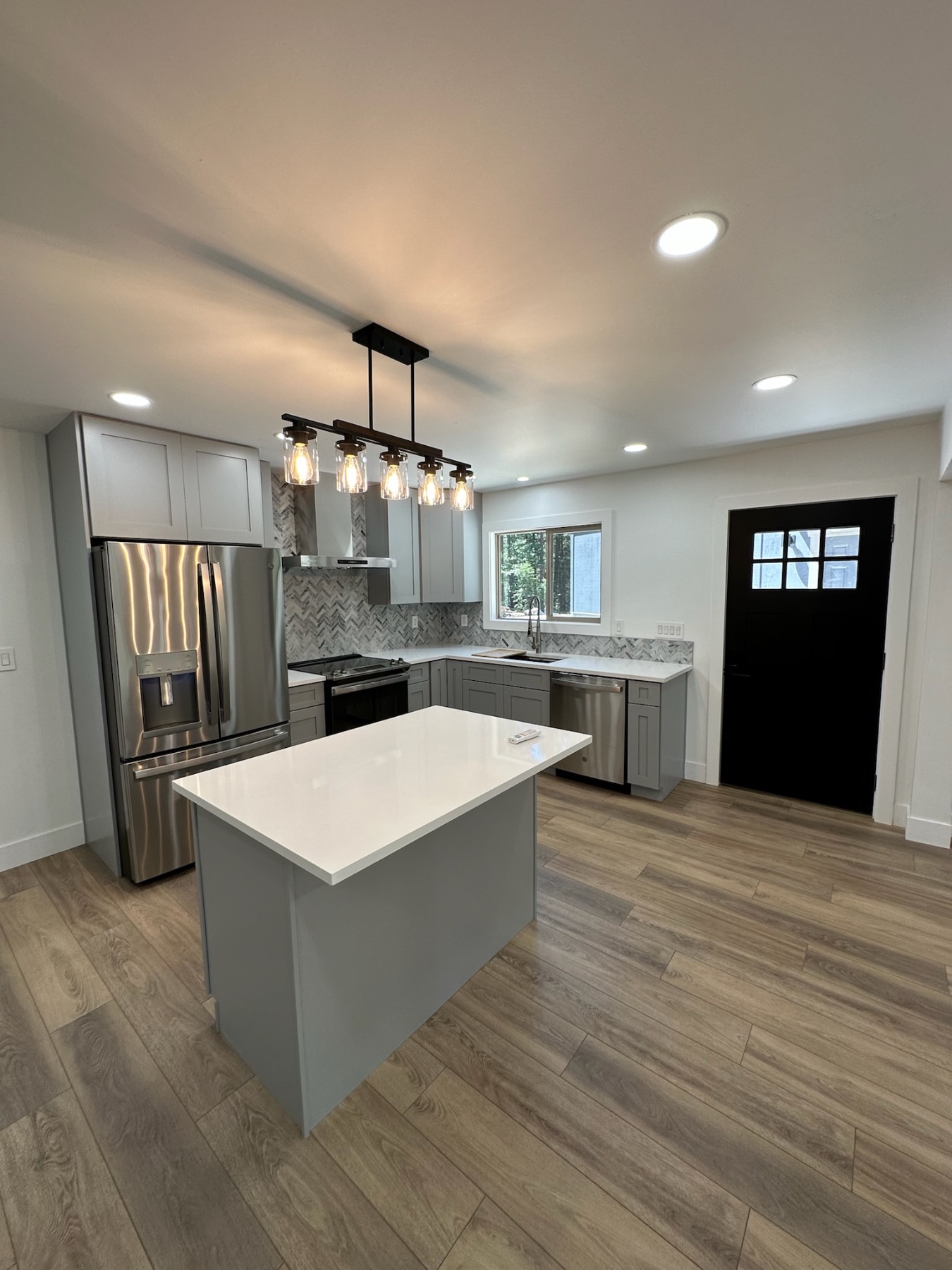 Aviator Construction Inc. project photo 1