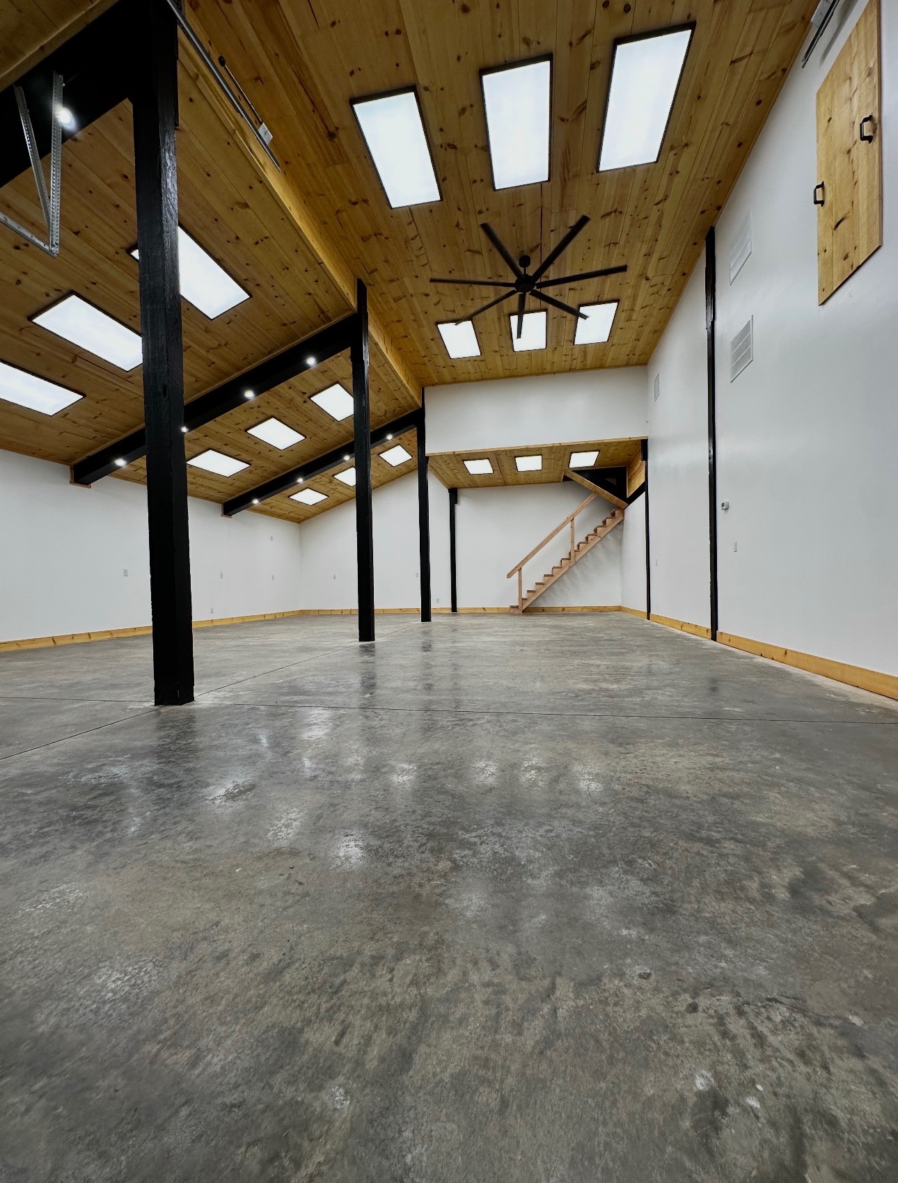 Aviator Construction Inc. project photo 9