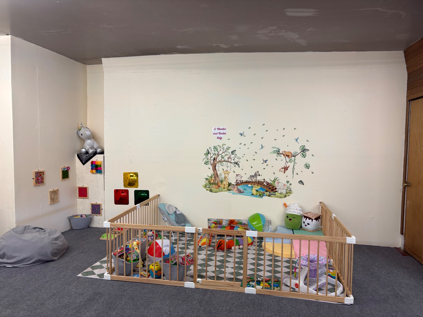 Mess Makers Clubhouse project photo 4