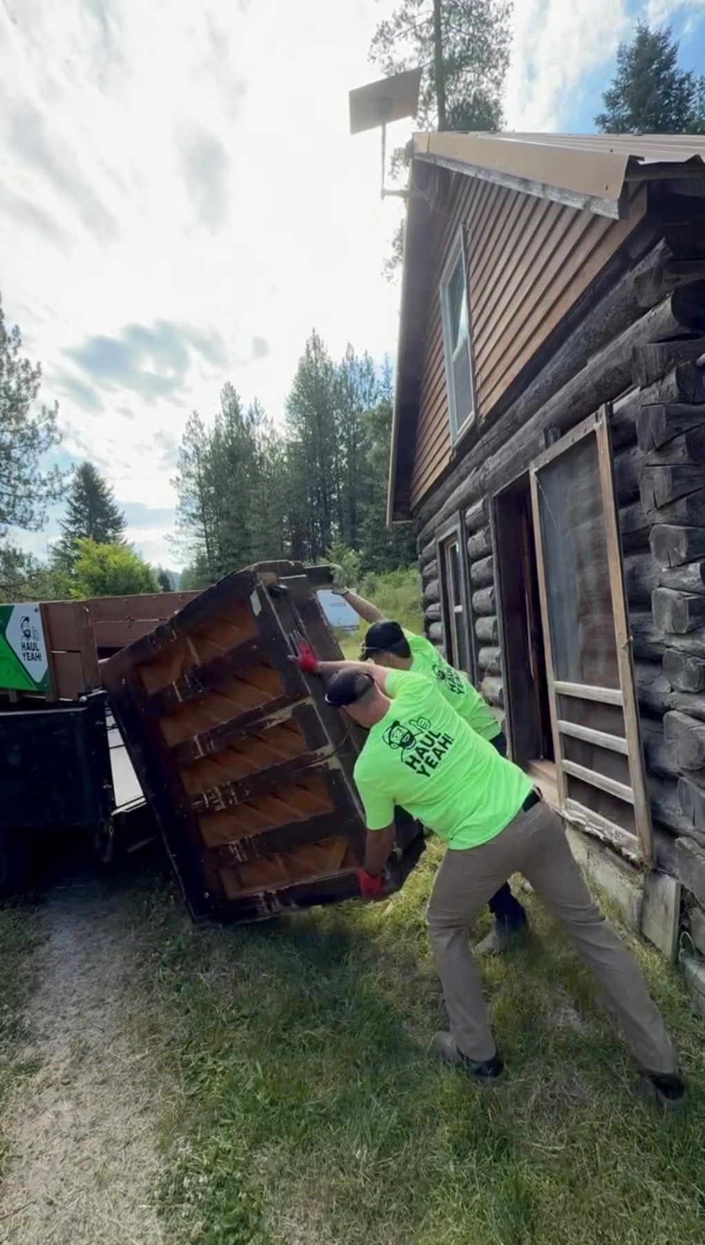 Haul Yeah Junk Removal project photo 12