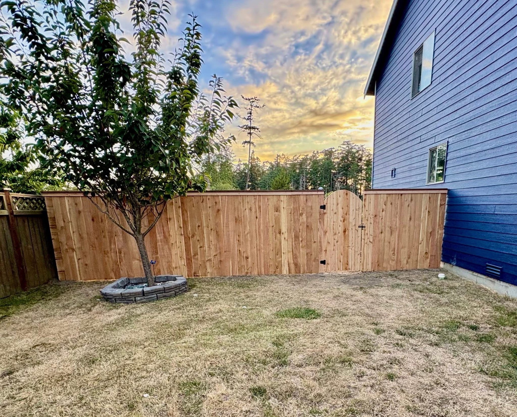 C&W Fencing project photo 13