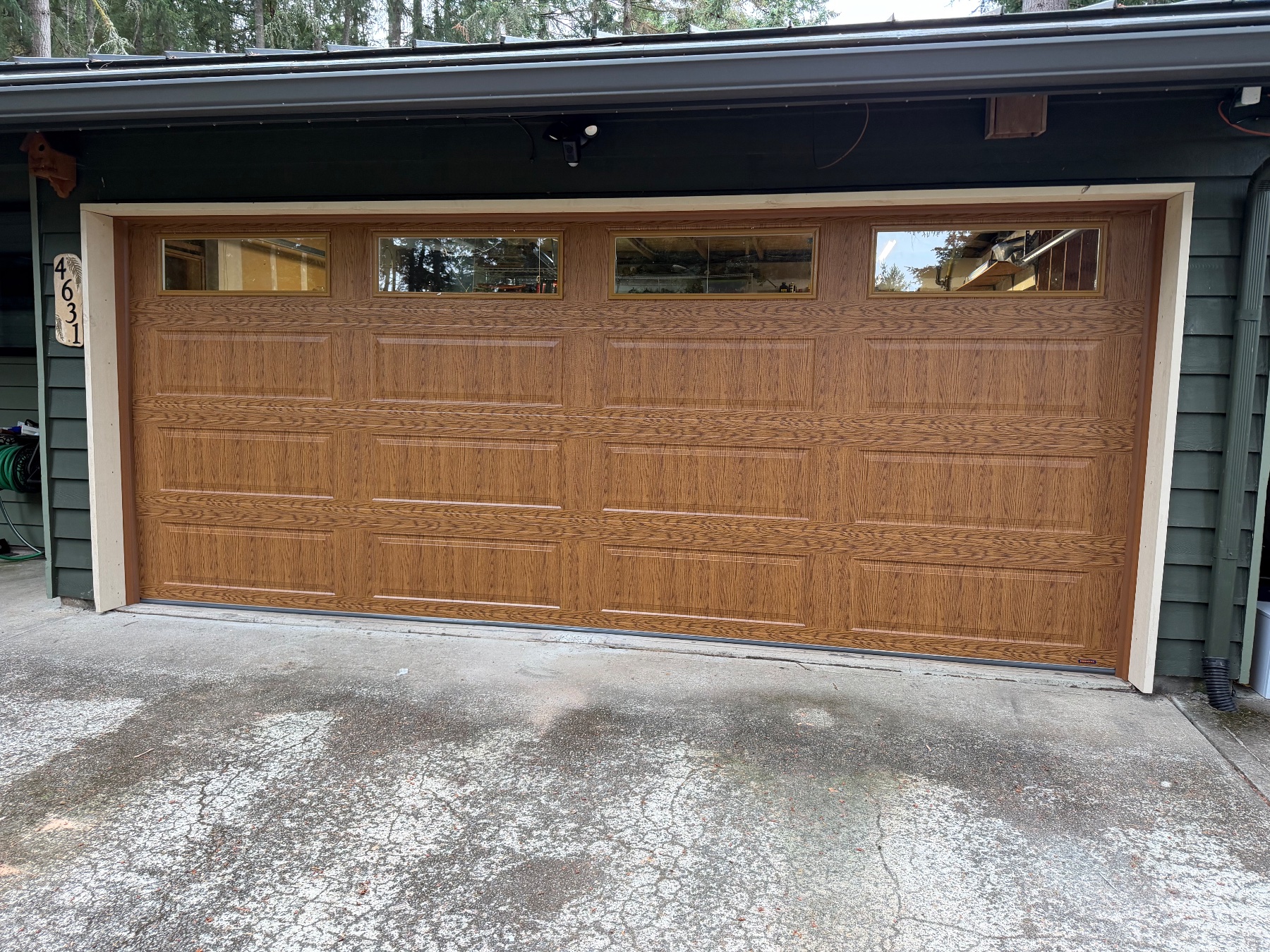 Wyatt’s garage door service llc project photo 1