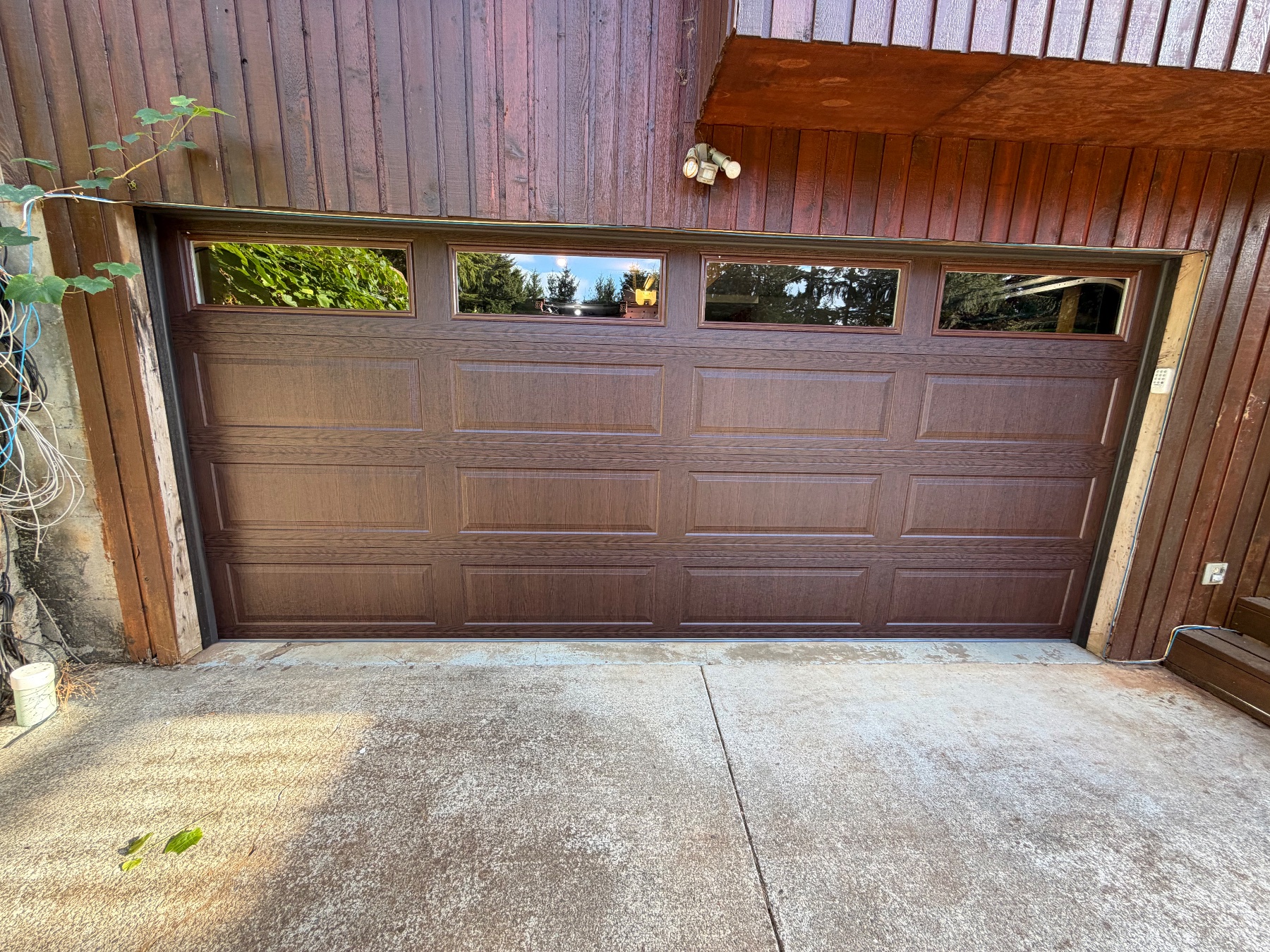 Wyatt’s garage door service llc project photo 2