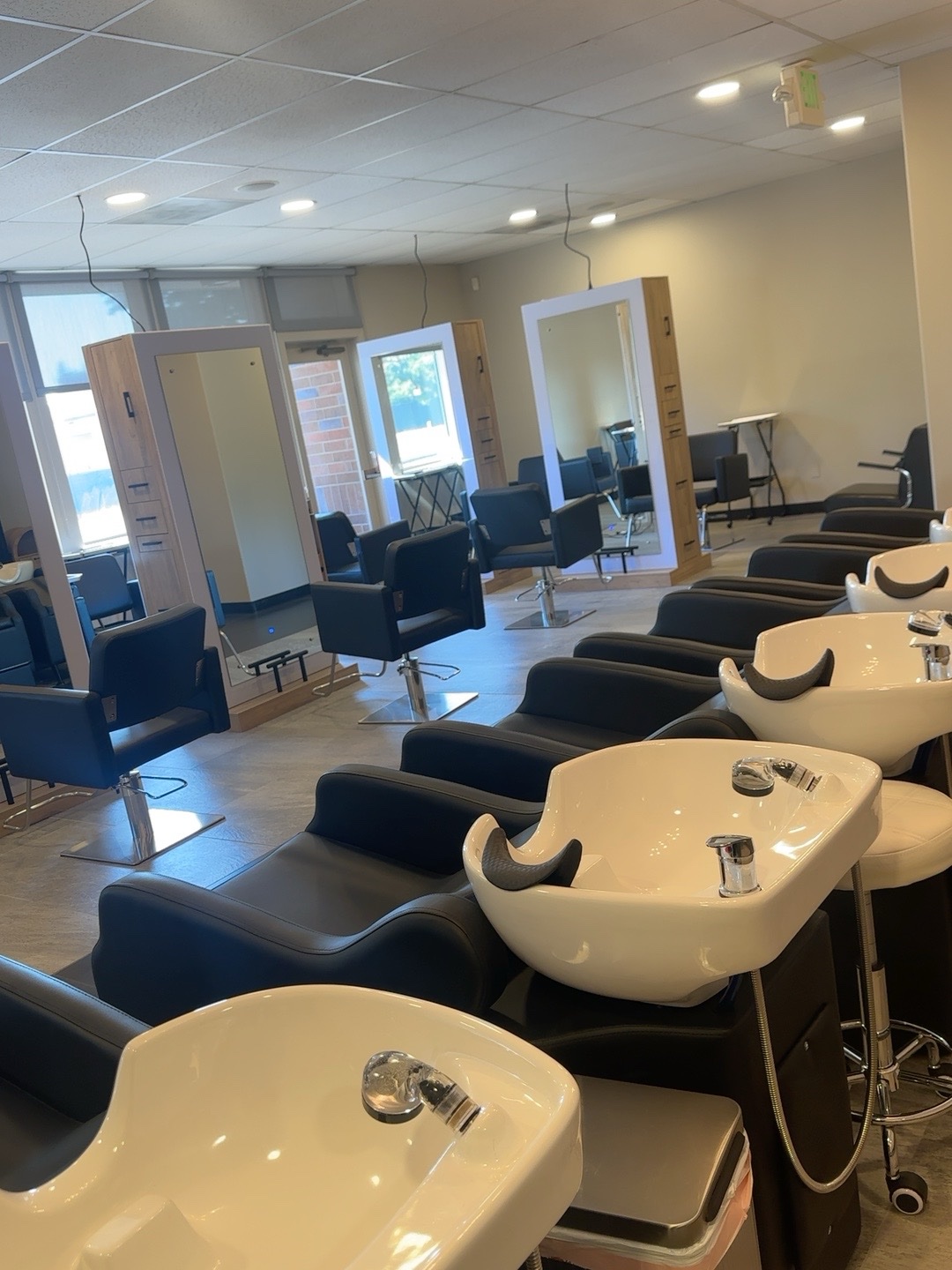 Studio J Salon & Day Spa project photo 2