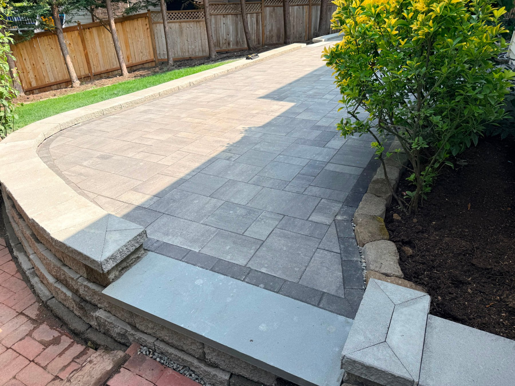Modern Living Landscaping — Renton, WA