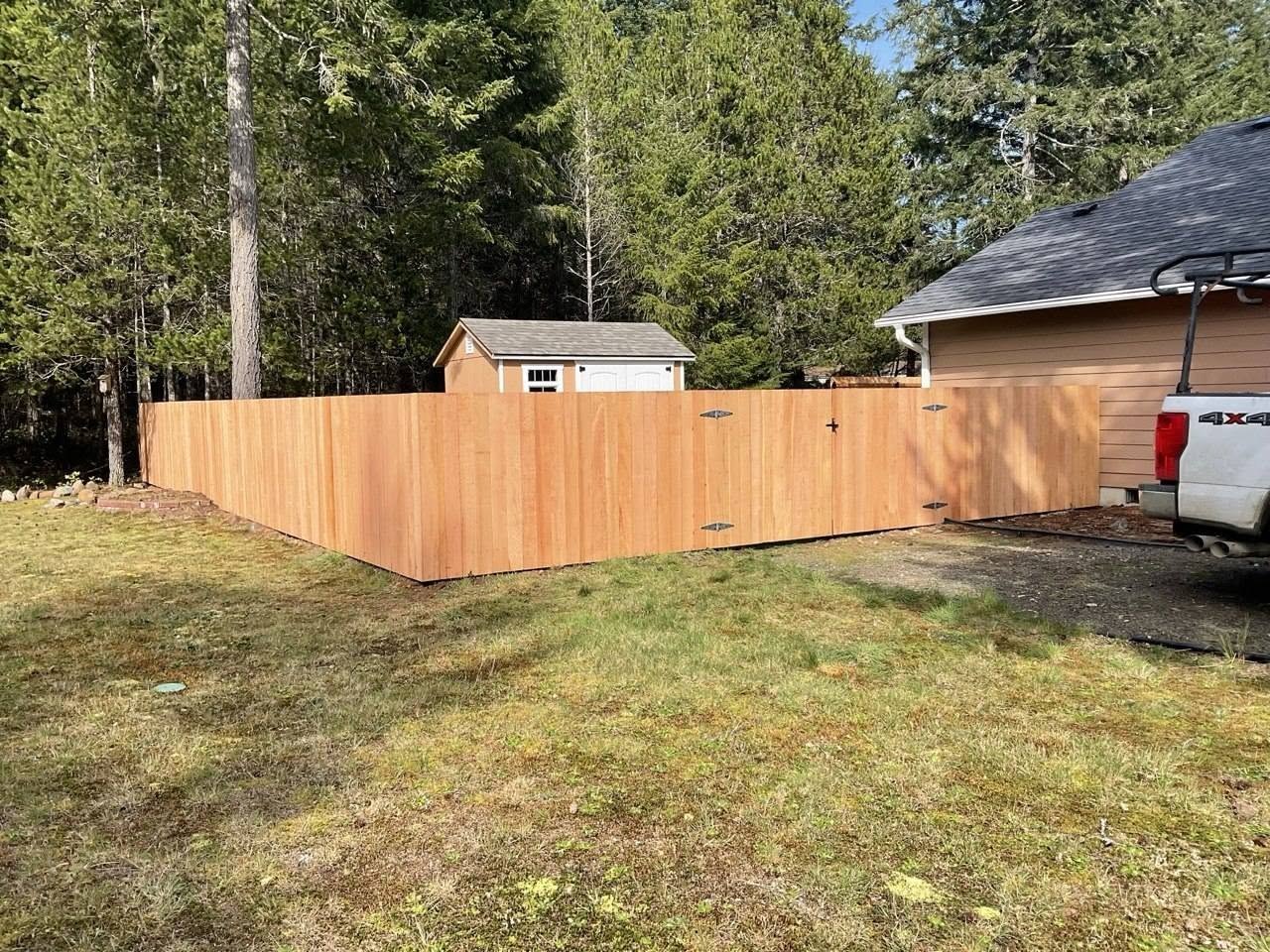 West Coast Fence Pros LLC project photo 5