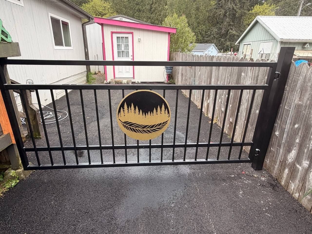 West Coast Fence Pros LLC project photo 3